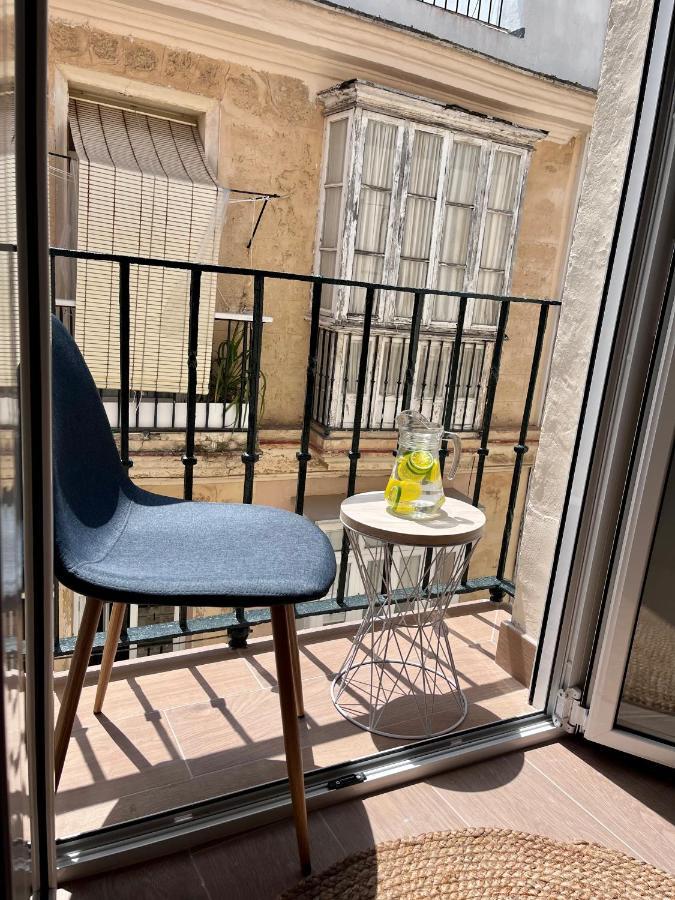 Gatu Premium Villa Flamenca , Preferente Mayores De 25 Anos Y Familias Cadiz Luaran gambar