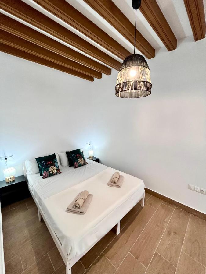 Gatu Premium Villa Flamenca , Preferente Mayores De 25 Anos Y Familias Cadiz Luaran gambar