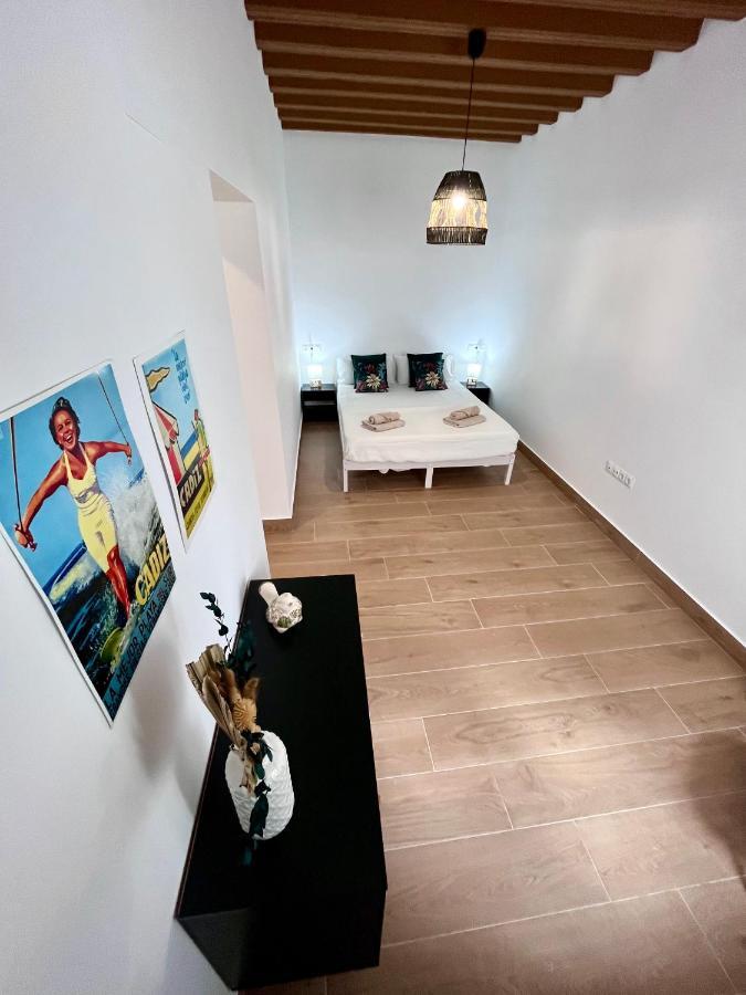Gatu Premium Villa Flamenca , Preferente Mayores De 25 Anos Y Familias Cadiz Luaran gambar